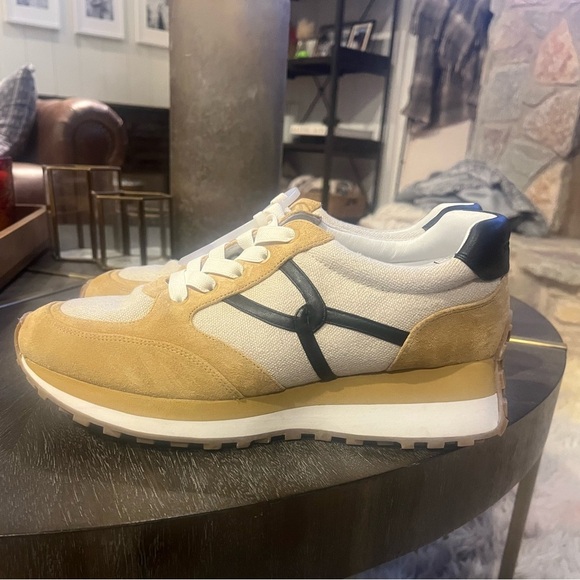 Veronica Beard Valentina Sneaker size 13. Ecru - Picture 3 of 7